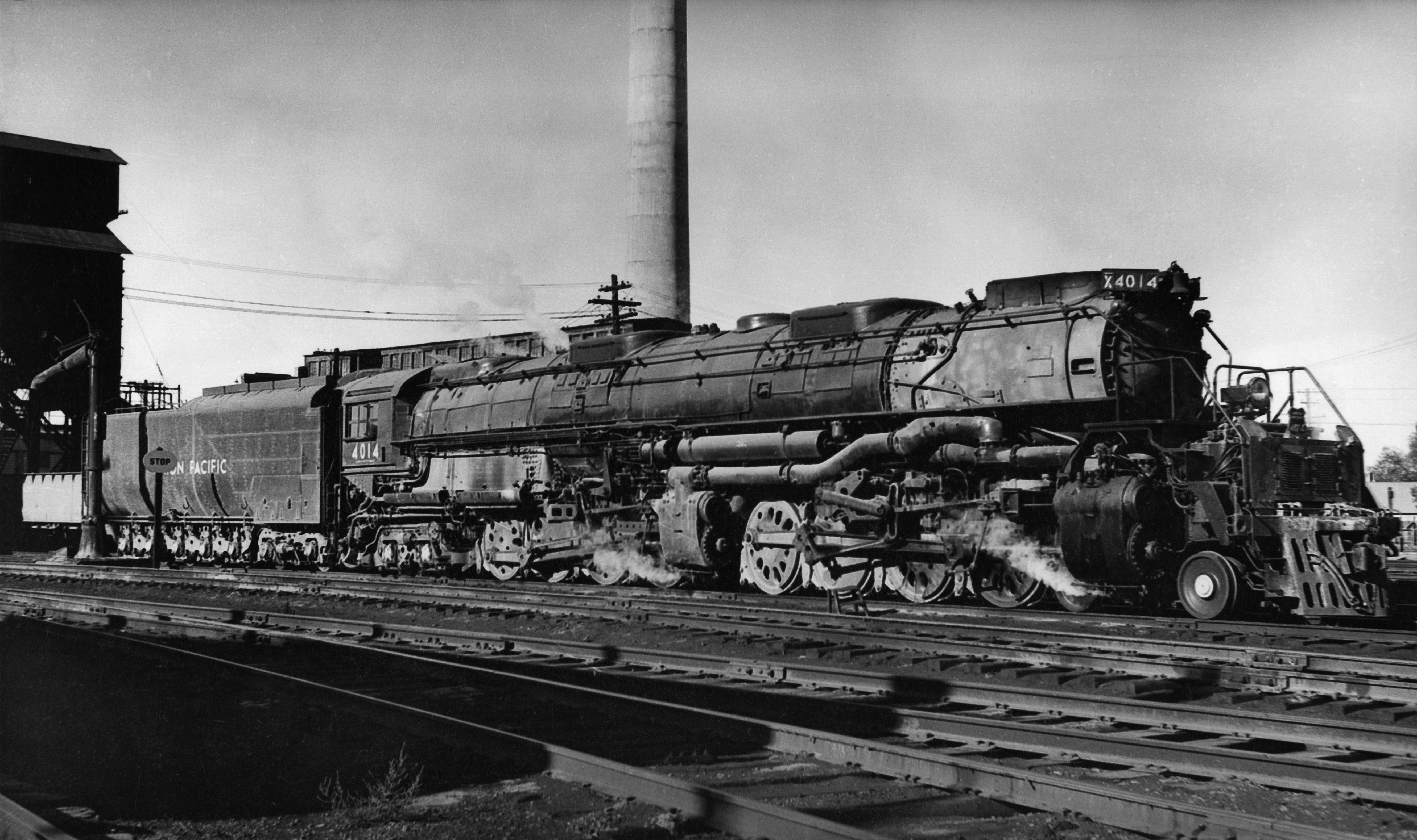 Union Pacific Big Boy #4014 Steam Train Locomotive Ceramic Tile Set with Cork 